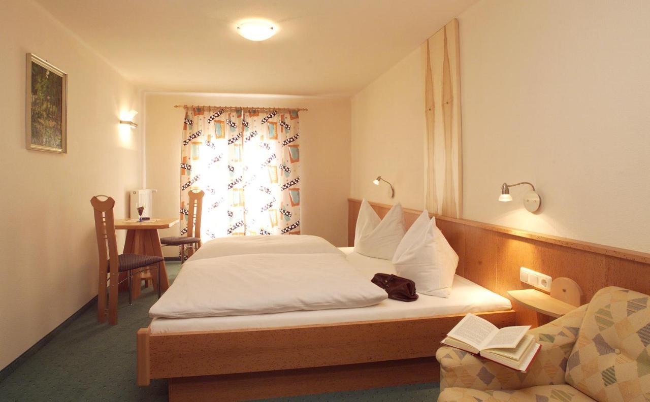 Pension Lachmayr Kaprun Exterior foto